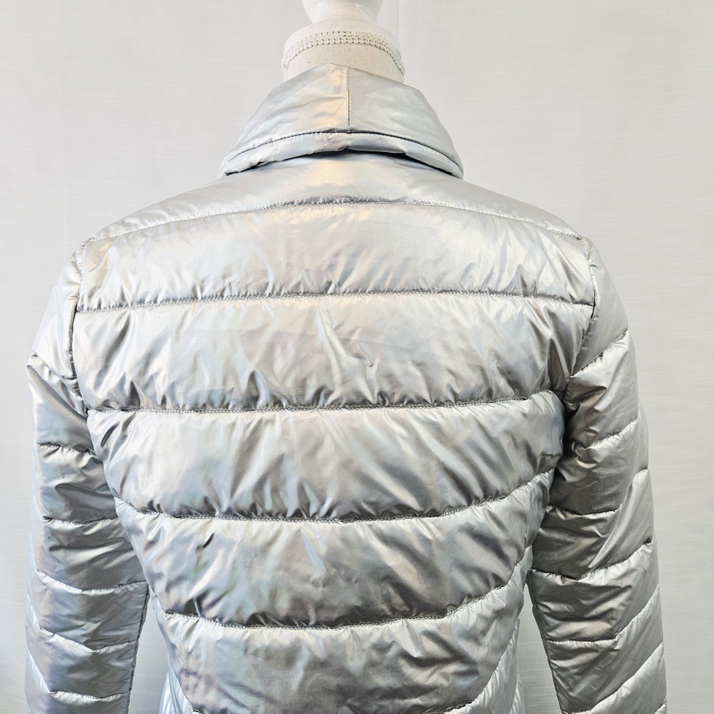 J. McLaughlin Holographic Silver Autumn Puffer Jacket size Small - Picture 8 of 12